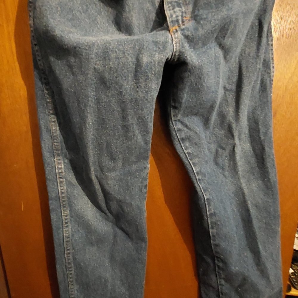 Men's Rustler Jeans - Picture 2 of 5